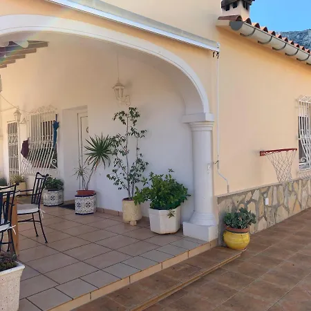Holiday home Aristeu *